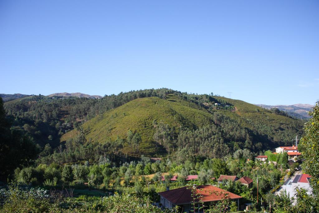 Alojamento Albino Pinto Terras de Bouro Buitenkant foto